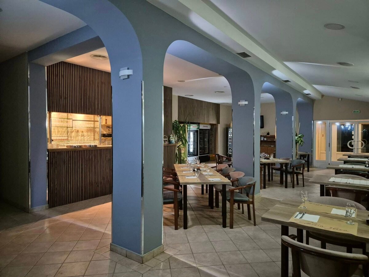 Ugodan ambijent restorana Zlatna Žlica